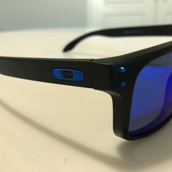 Blue Prizm Polarized OAKLEY HOLBROOK Black Matte Frame 9102 - Picture 7 of 9
